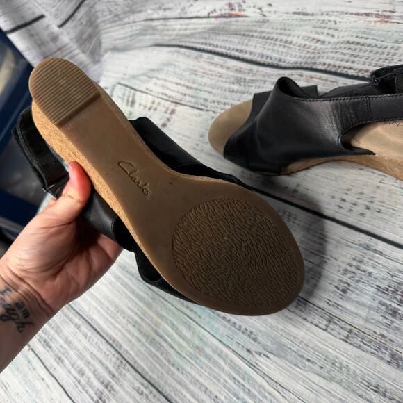 Clarks Lafley Joy Perforated Wedge Sandal Womens Black 11 - Picture 5 of 5